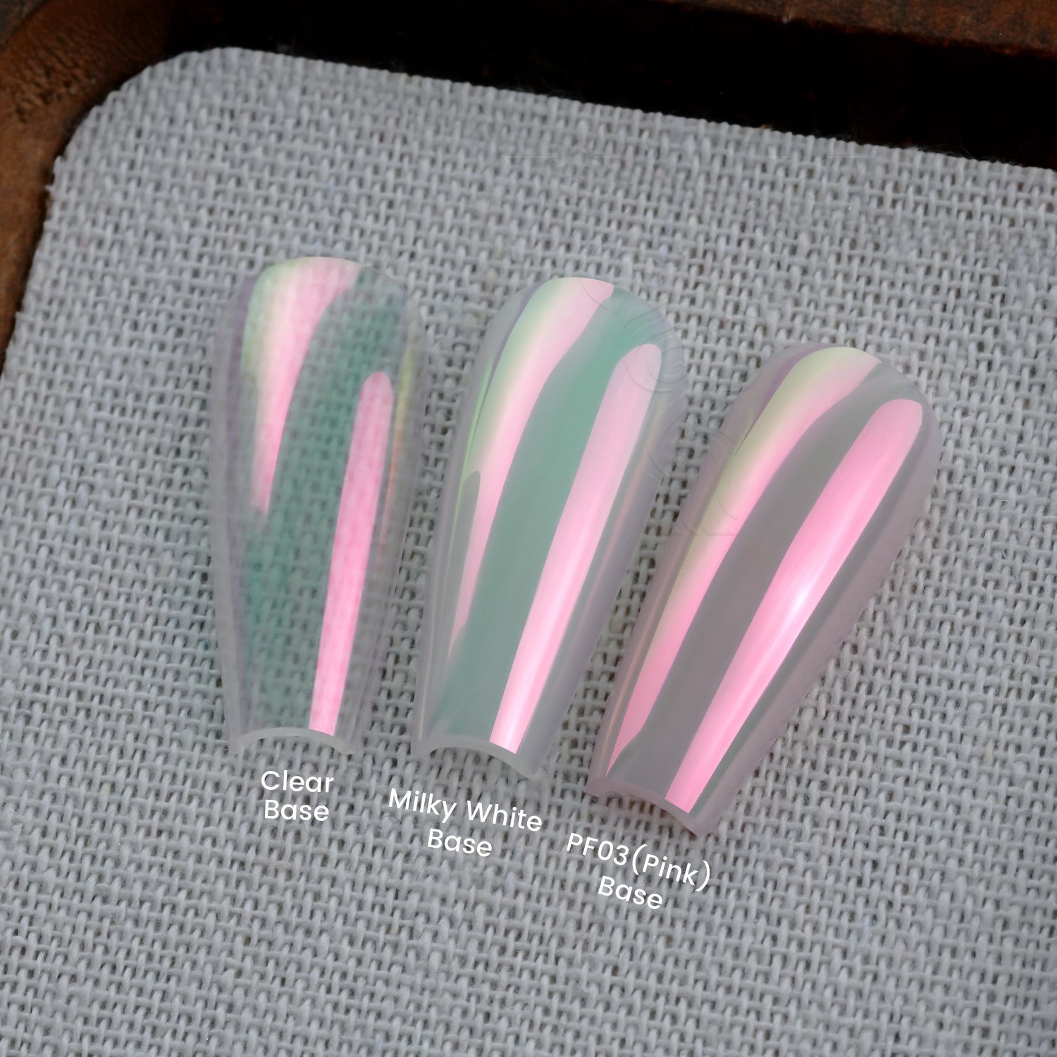 GleamTap Cushion Aurora Chrome Nail Powder -GT119 Whisper