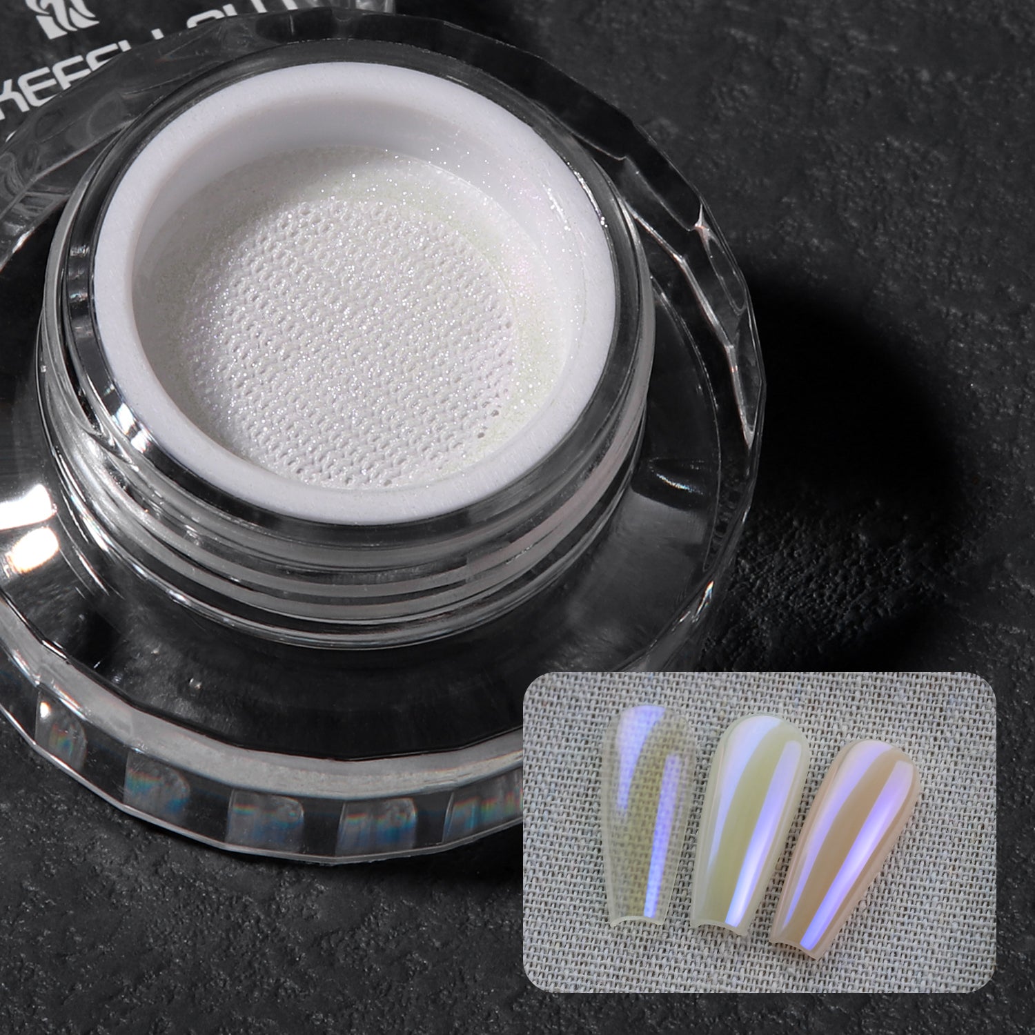 YOKEFELLOW GleamTap Cushion Aurora Chrome Nail Powder -GT113 Rêve éveillé