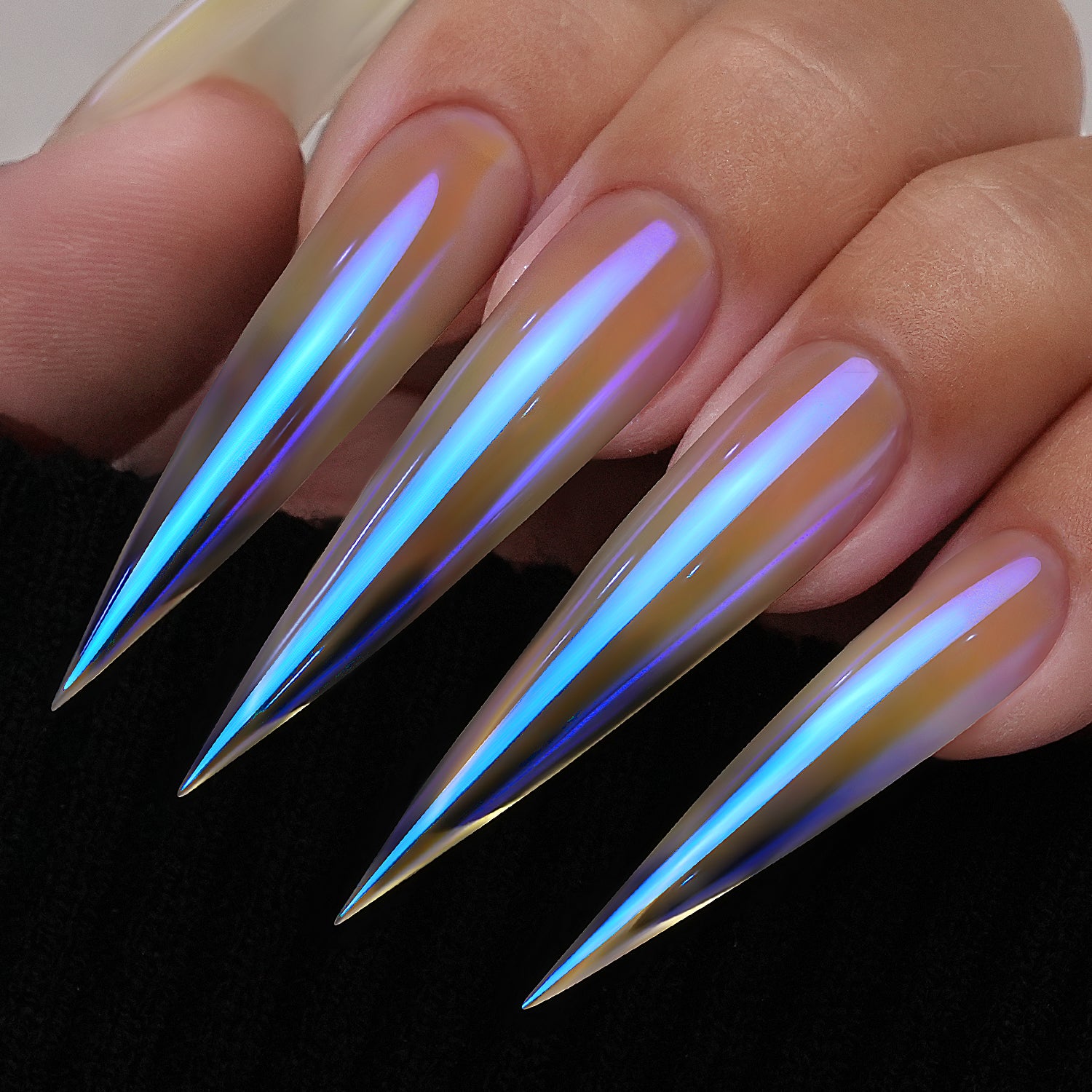 GleamTap Cushion Aurora Chrome Nail Powder -GT117 Midnight Tear