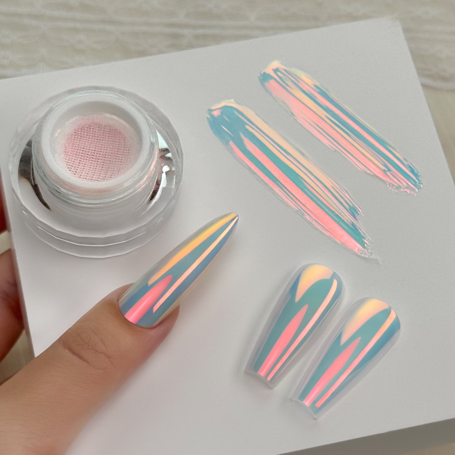 GleamTap Cushion Aurora Chrome Nail Powder -GT111 Afterglow