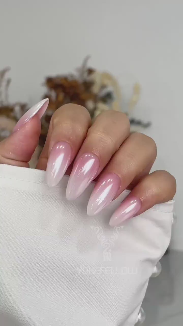 Load video: YOKEFELLOW GleamTap Cushion Ombre Painting Gel-GT612